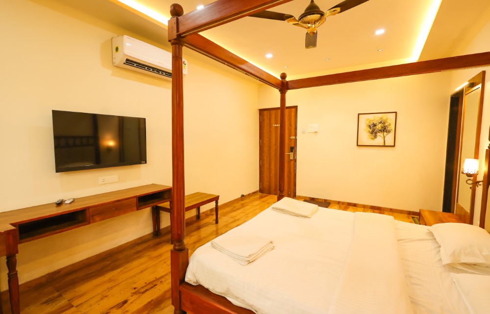 Lotus Hotel & Resort Slider Pictures